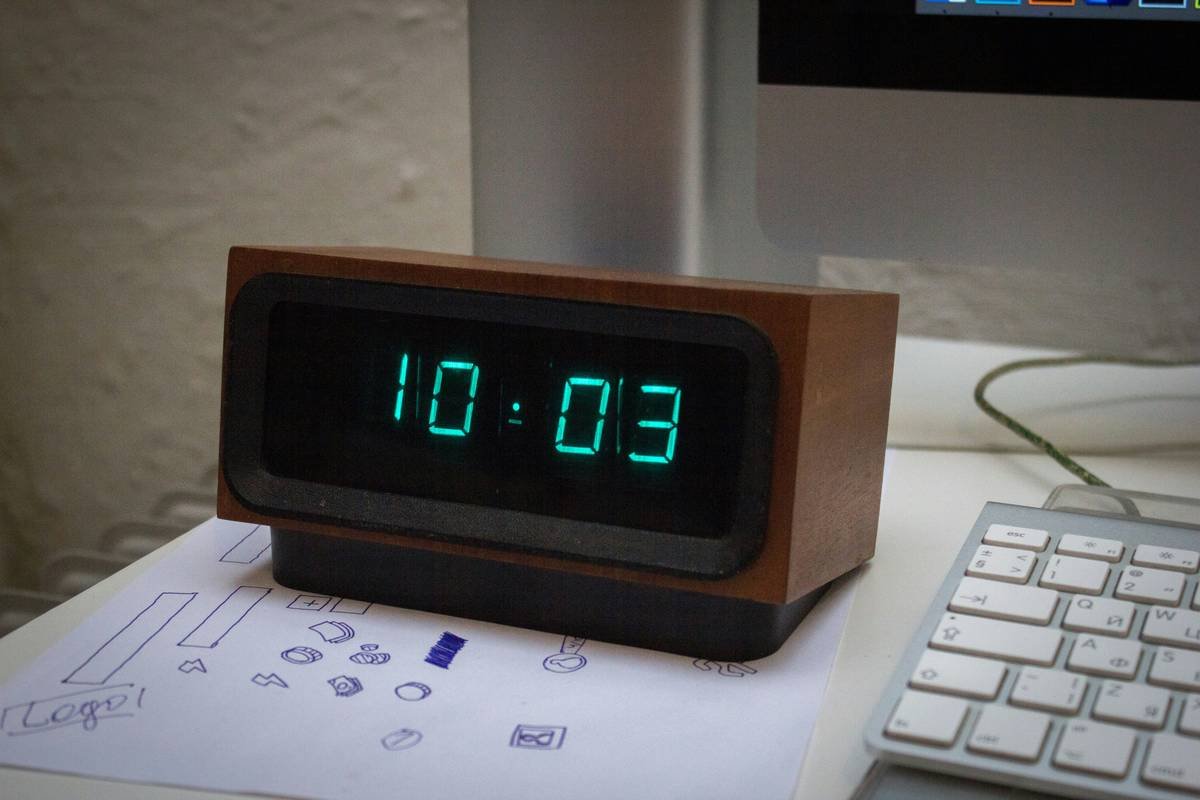 Sleep Monitoring Tools: The Hidden Link Between Your Mattress and Weight Loss